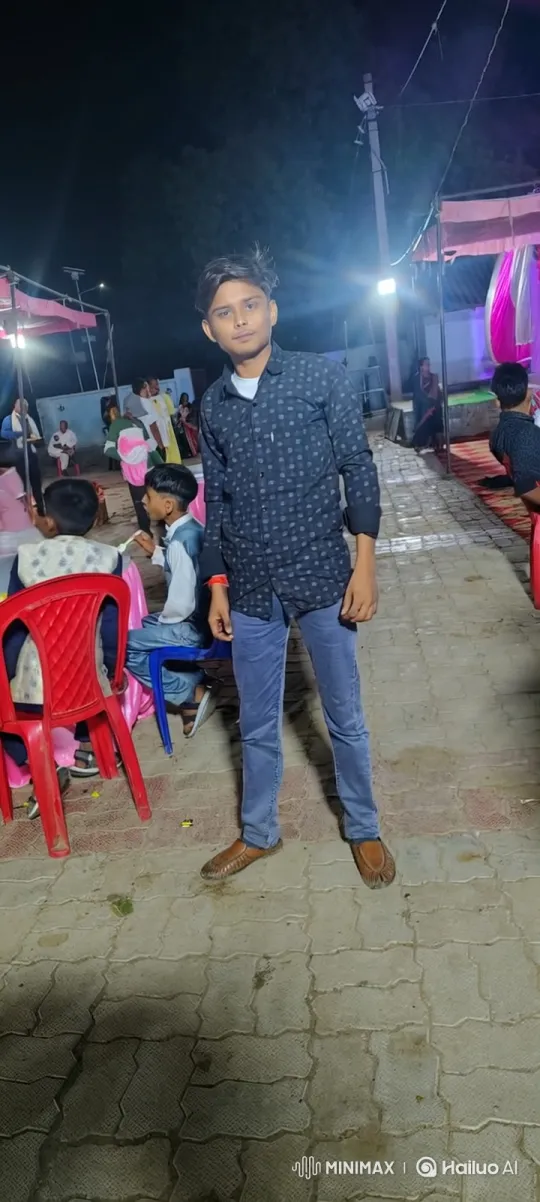 Young Man Meets Narendra Modi Lookalike at Elegant Evening Event – AI Generated Video | Hailuo AI