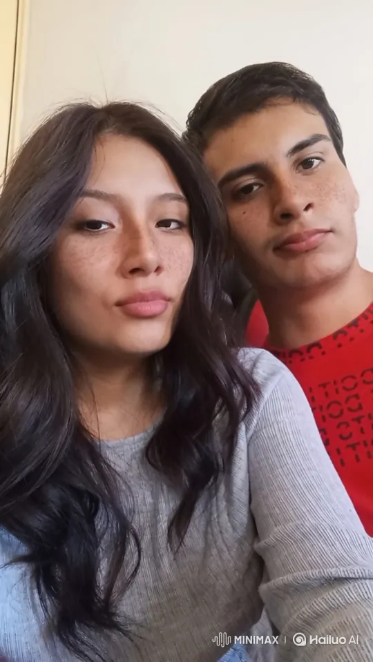 Family's Joyful Moment Captured on Video – AI Generated Video | Hailuo AI