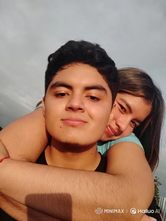 Family Embraces in Golden Evening Light – AI Generated Video | Hailuo AI