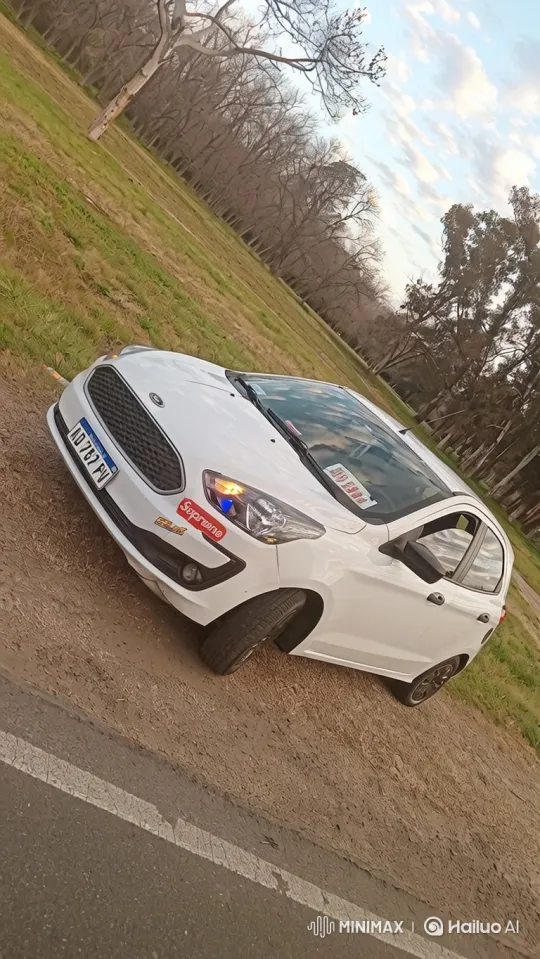 Smooth Camera Movement Around Stationary White Hatchback – AI Generated Video | Hailuo AI