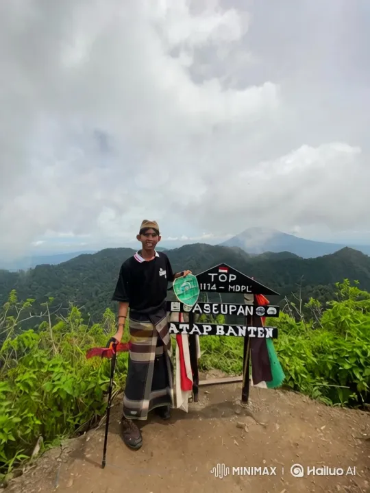 Ascend to Earth: A Journey from Mountain Peak to Cosmic View – AI Generated Video | Hailuo AI