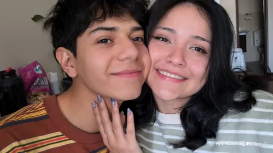 Family Portrait Captures Candid Joy and Warmth – AI Generated Video | Hailuo AI