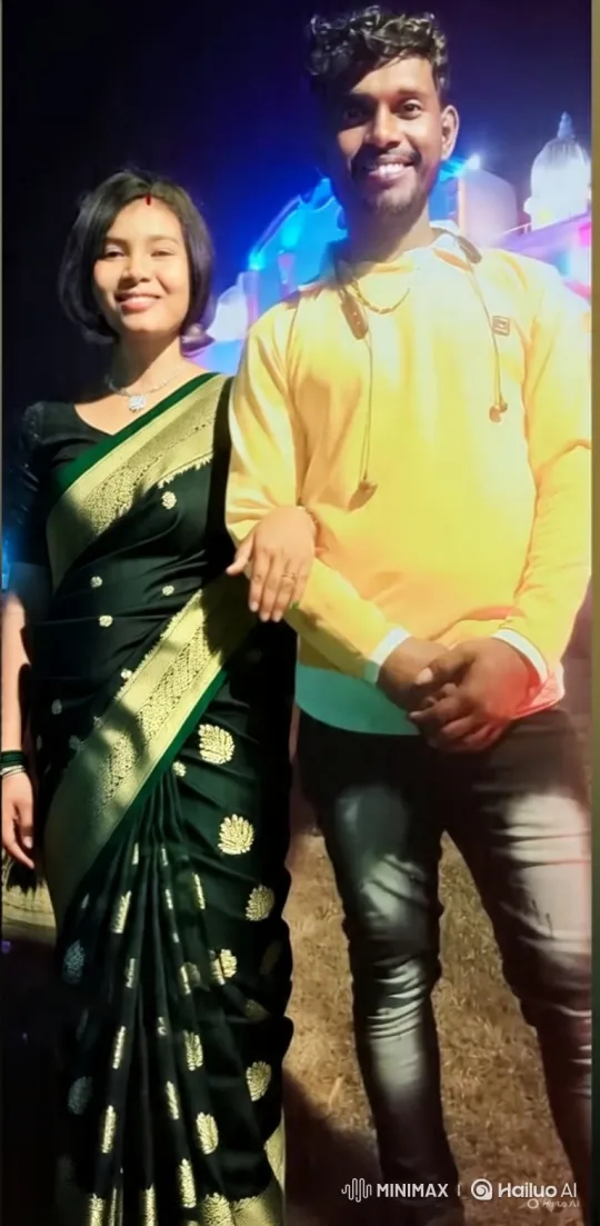 Couple Shares Intimate Kiss in Nighttime Outdoors – AI Generated Video | Hailuo AI