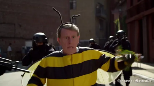 Old Man in Bee Costume Flees Special Forces on City Street – AI Generated Video | Hailuo AI