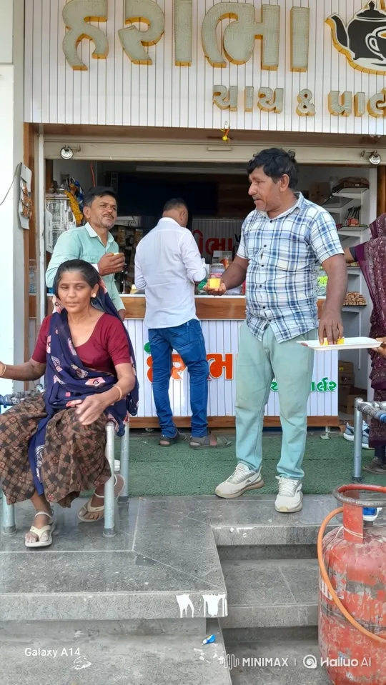 Narendra Modi Greeted with Surprise at Local Tea Shop – AI Generated Video | Hailuo AI