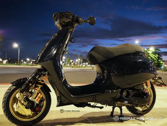 Custom Black Scooter Showcase at Twilight – AI Generated Video | Hailuo AI