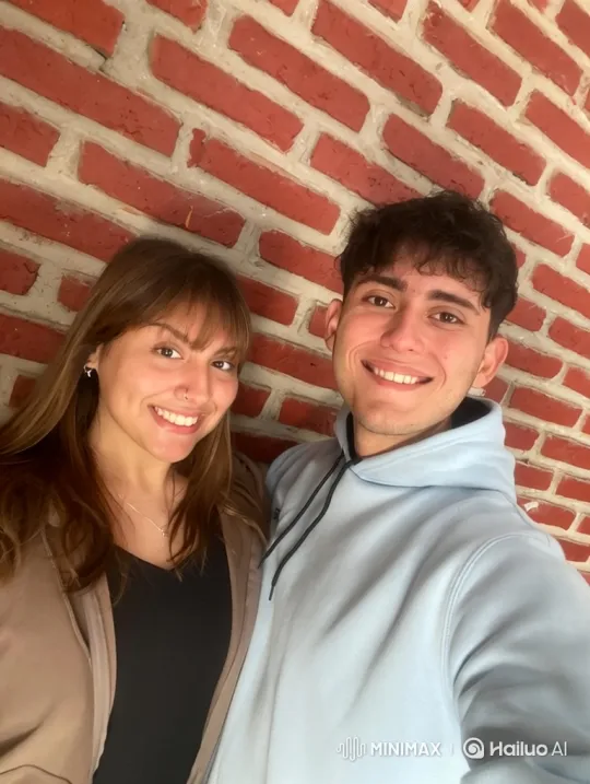 Family Moments Captured on Smartphone Video – AI Generated Video | Hailuo AI