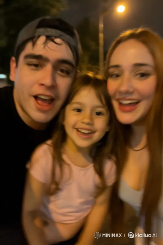 Family Embrace Under Streetlight – AI Generated Video | Hailuo AI