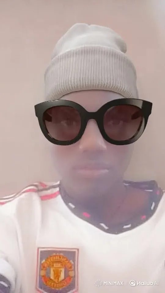 Close-Up Portrait with Subtle Nod and Cool Smile – AI Generated Video | Hailuo AI
