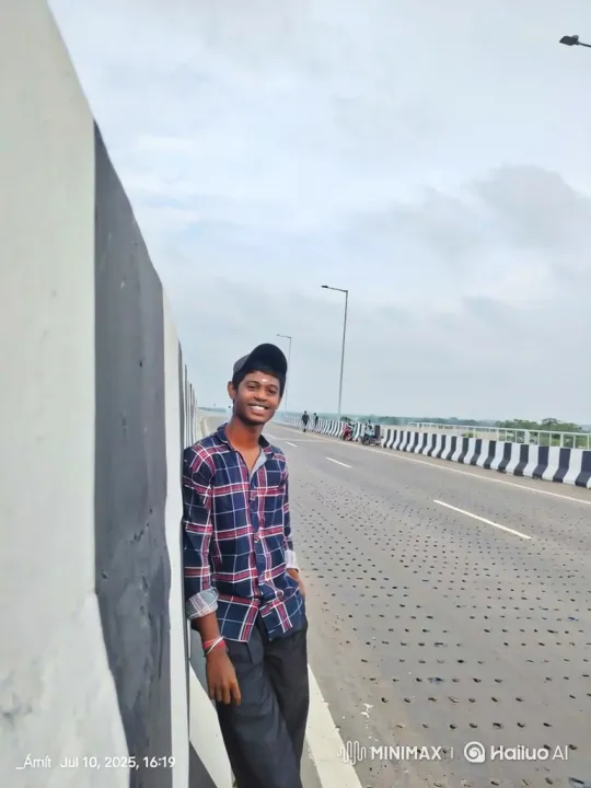 Young Man Meets Narendra Modi on Bridge – AI Generated Video | Hailuo AI