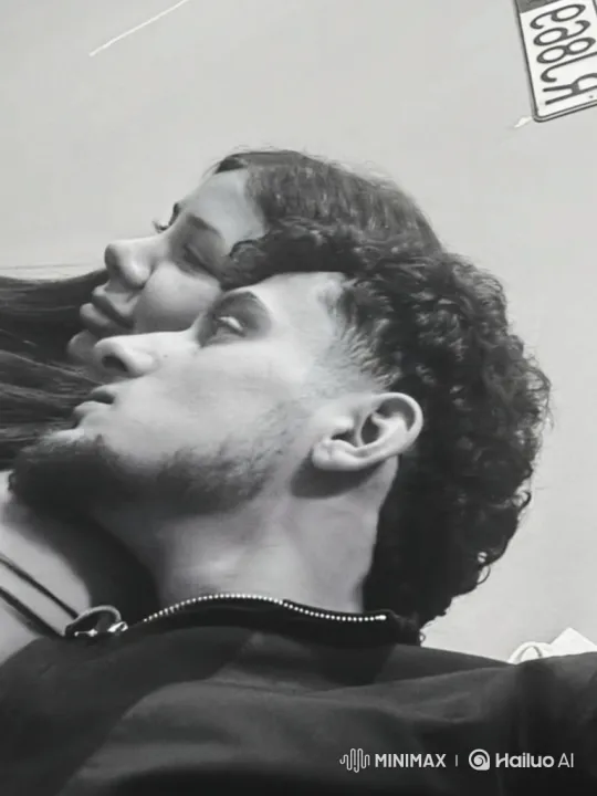 Family Love: A Candid Moment Captured – AI Generated Video | Hailuo AI