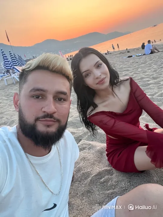 Intimate Family Moment Captured on a Home Video – AI Generated Video | Hailuo AI