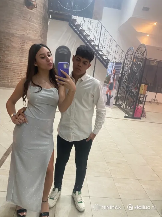 Family Bond Captured in Elegant Hall Selfie – AI Generated Video | Hailuo AI