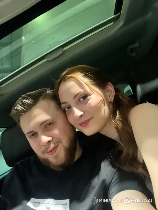 Family Embrace: Couple and Child Share a Loving Moment – AI Generated Video | Hailuo AI