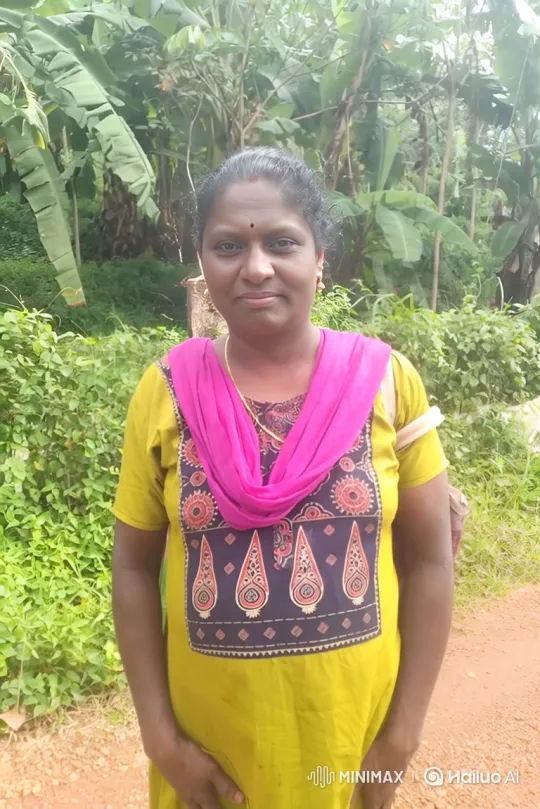 Woman Smiles Gently in Peaceful Outdoor Setting – AI Generated Video | Hailuo AI