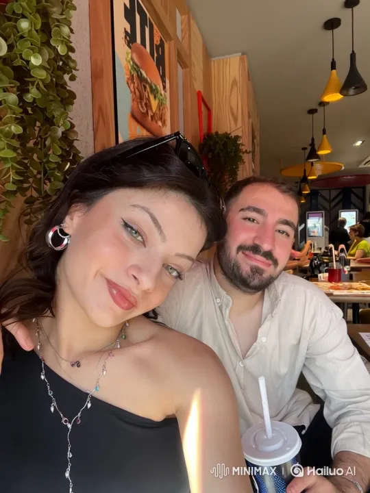Family Embrace Captured in Warm Summer Video – AI Generated Video | Hailuo AI