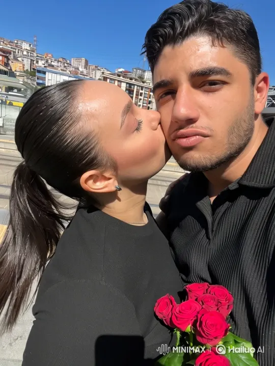 Family Embrace Captured on a Summer Evening – AI Generated Video | Hailuo AI