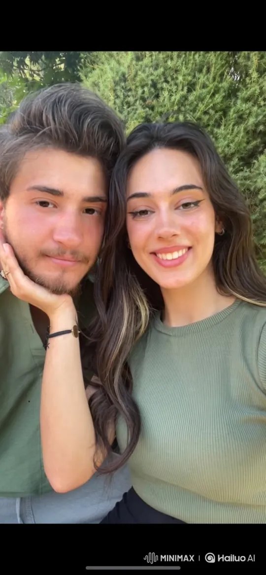 Young Family's Joyful Embrace Captured – AI Generated Video | Hailuo AI