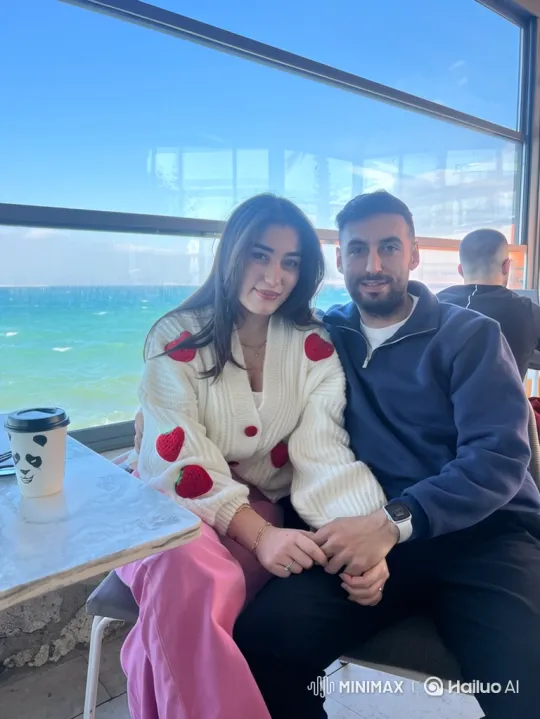 Family Embrace Captured on Summer Patio – AI Generated Video | Hailuo AI