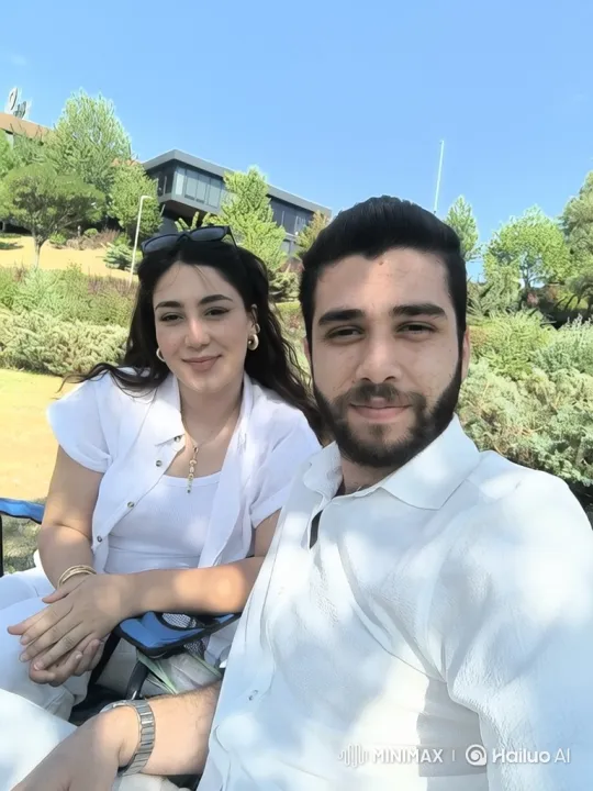 Young Family's Joyful Reunion Captured on Video – AI Generated Video | Hailuo AI