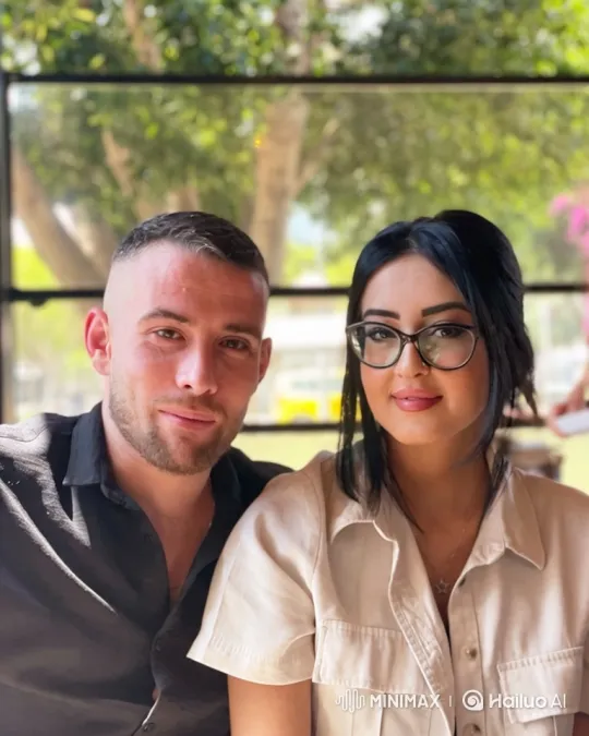 Family Embrace Captured on Summer Evening – AI Generated Video | Hailuo AI