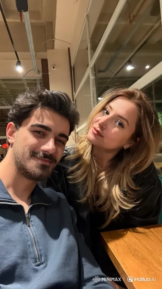 Young Family Embraces in Warm Evening Glow – AI Generated Video | Hailuo AI