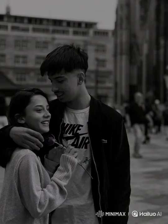 Family Reunion: Summer Evening's Loving Embrace – AI Generated Video | Hailuo AI