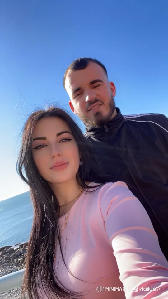 Family Embraces in Sunny Day Selfie – AI Generated Video | Hailuo AI