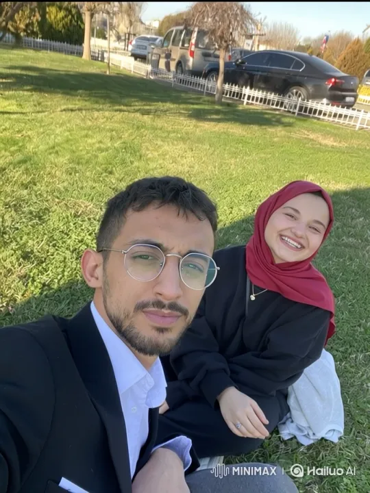 Young Couple and Daughter's Joyful Embrace Captured – AI Generated Video | Hailuo AI
