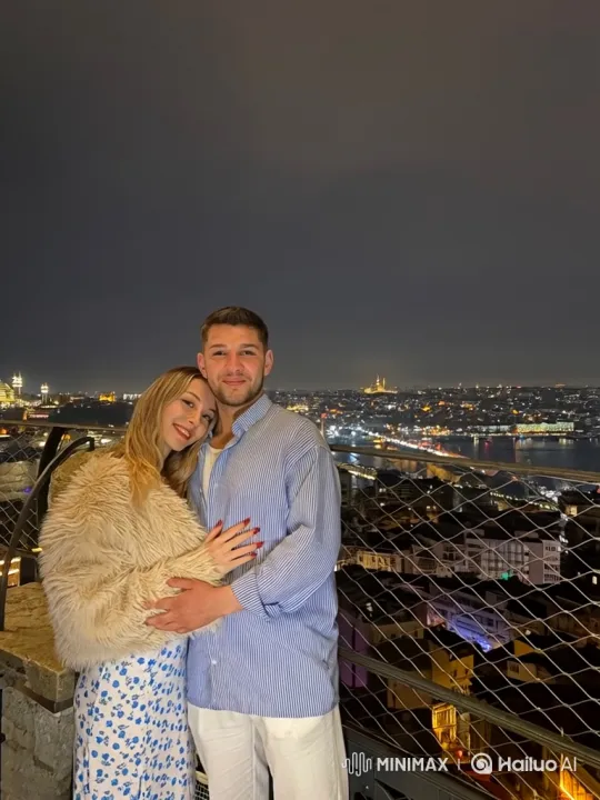 Family Embraces in Summer Evening Video – AI Generated Video | Hailuo AI