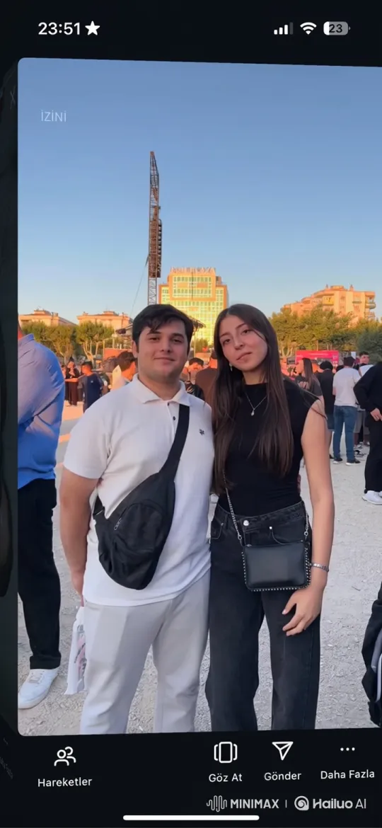 Couple and Daughter's Joyful Summer Evening Embrace – AI Generated Video | Hailuo AI