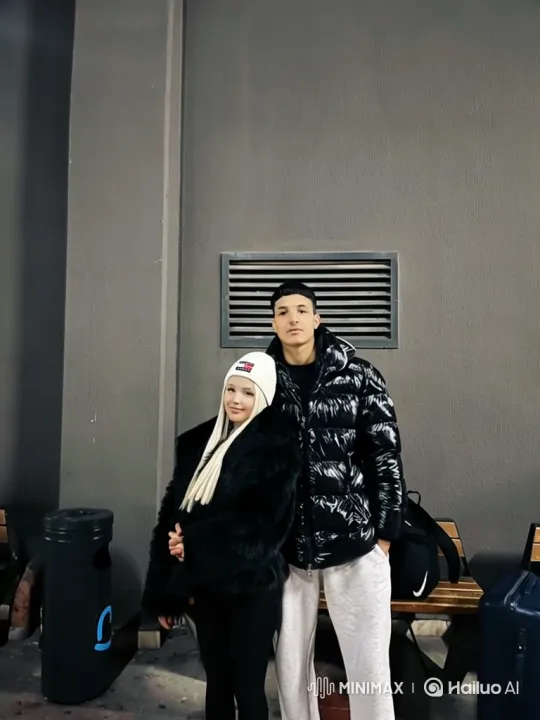Family Reunion: Couple and Daughter's Loving Embrace – AI Generated Video | Hailuo AI