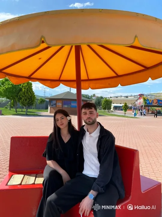 Family Captured in Joyful, Candid Home Video – AI Generated Video | Hailuo AI