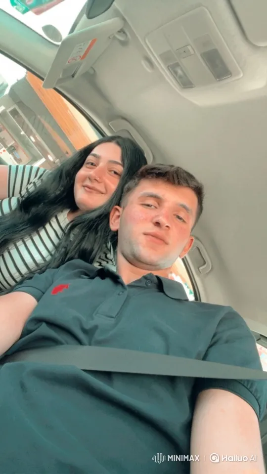 Family Bliss Captured: Candid Home Video – AI Generated Video | Hailuo AI