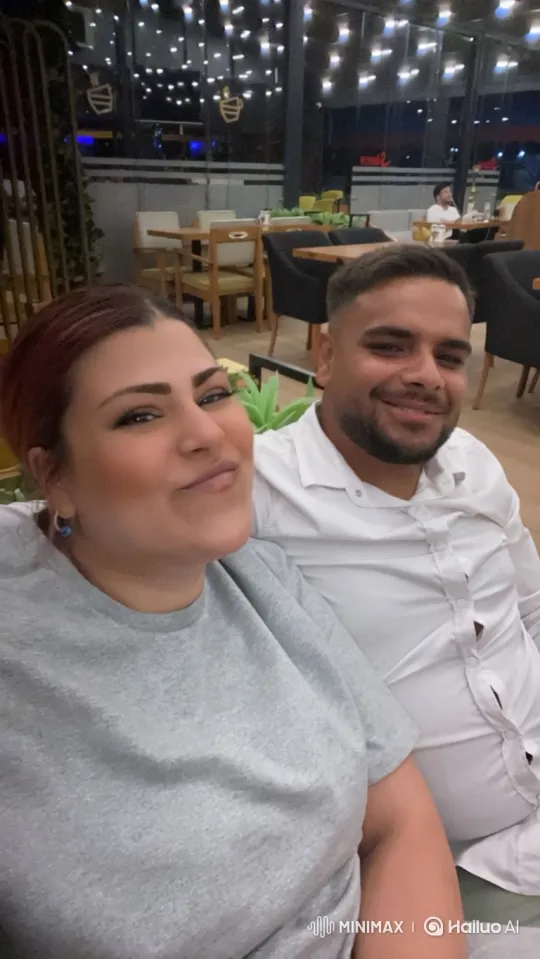 Family Embrace Captured on Summer Evening – AI Generated Video | Hailuo AI
