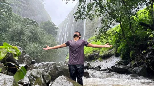 Man in Nature: From Stream to Cosmic View – AI Generated Video | Hailuo AI