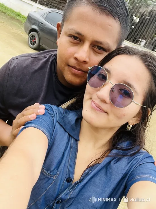 Family Reunion: Intimate Moments of Joy and Love – AI Generated Video | Hailuo AI