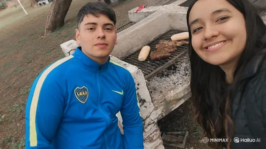 Cozy Home Video Captures Family's Joyful Moments – AI Generated Video | Hailuo AI