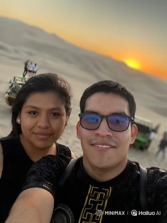Family Embraces at Desert Sunset – AI Generated Video | Hailuo AI