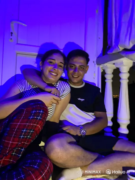 Family Moment: Couple and Toddler Share Intimate Balcony Time – AI Generated Video | Hailuo AI