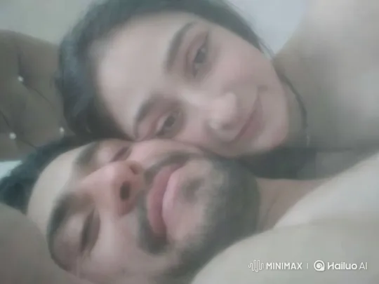 Warm Intimacy: Family Moments Captured with Style – AI Generated Video | Hailuo AI