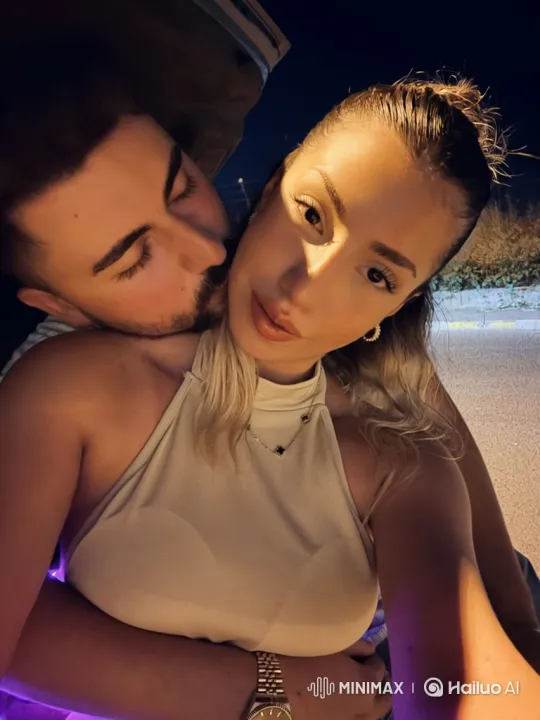 Young Family's Intimate Outdoor Moment Captured on Phone – AI Generated Video | Hailuo AI