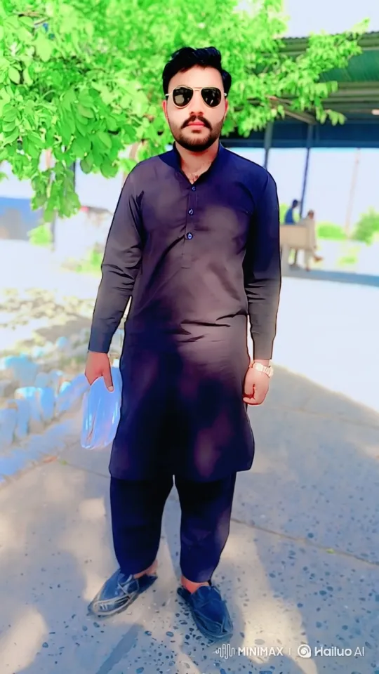 Man in Dark Tunic Enters G-Wagon and Drives Away – AI Generated Video | Hailuo AI