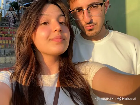 Family Portrait: Couple and Child's Joyful Embrace – AI Generated Video | Hailuo AI