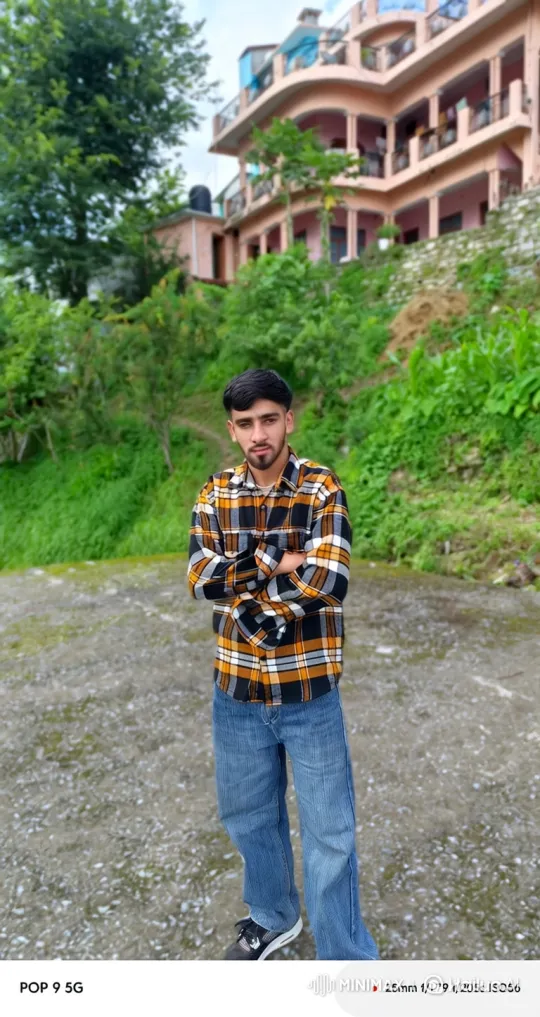 Young Man Meets Narendra Modi in Respectful Handshake – AI Generated Video | Hailuo AI
