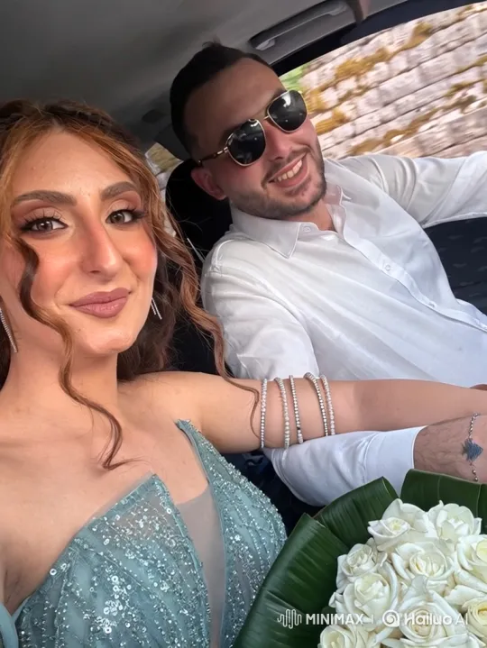 Family Moment Captured: Couple and Daughter's Embrace – AI Generated Video | Hailuo AI