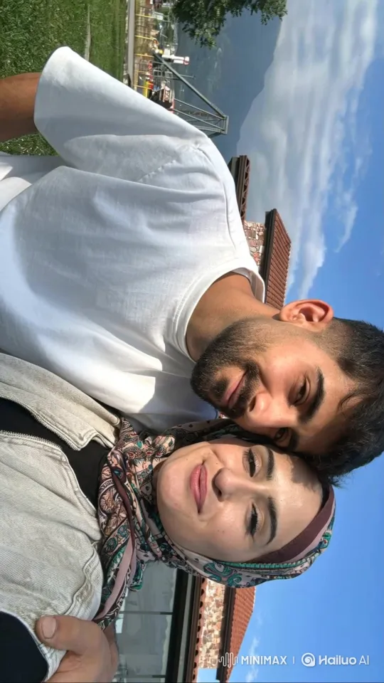 Family Bonding: Couple and Daughter's Embrace – AI Generated Video | Hailuo AI