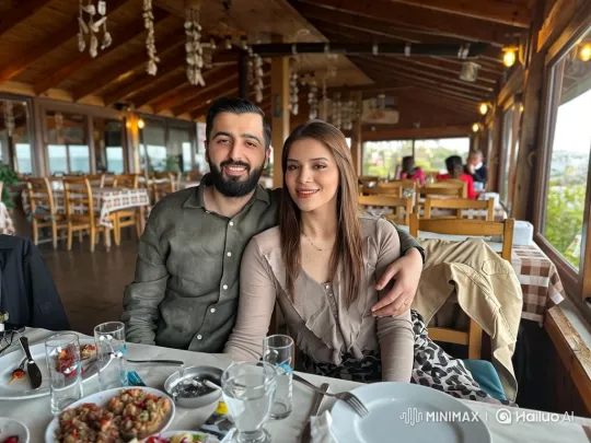 Family Happiness Captured on Summer Evening – AI Generated Video | Hailuo AI