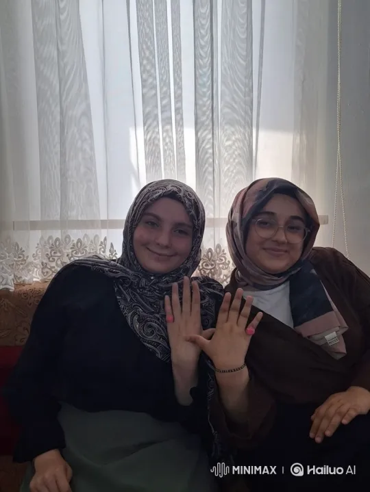 Young Women and Child Embrace in a Heartfelt Family Moment – AI Generated Video | Hailuo AI