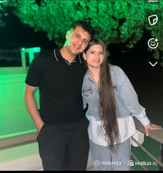 Family Embrace Captured on Summer Evening – AI Generated Video | Hailuo AI